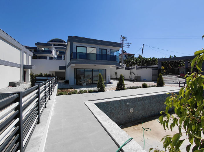 Image No.4-Maison / Villa de 4 chambres à vendre à Kargicak