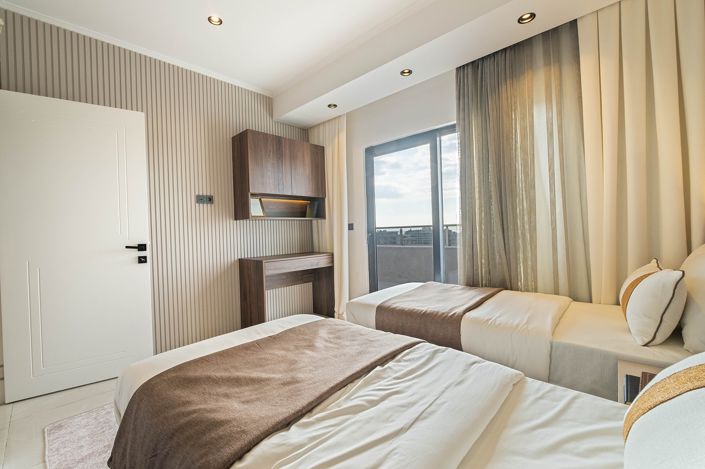 Image No.18-2 Bed Apartment for sale