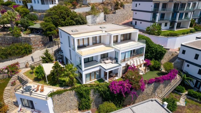 Image No.10-4 Bed Apartment for sale