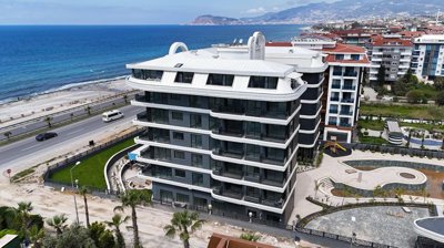 Exterior 3