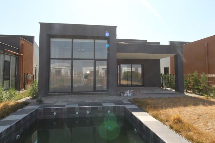 Image No.1-2 Bed House/Villa for sale