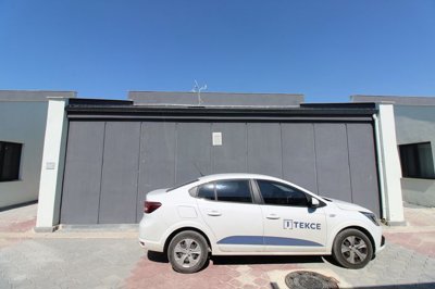 Exterior 9