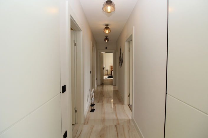 Image No.26-4 Bed Apartment for sale