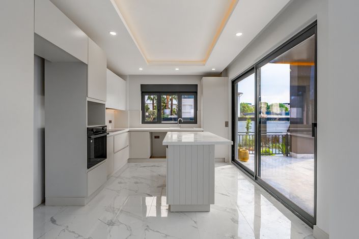 Image No.17-4 Bed House/Villa for sale