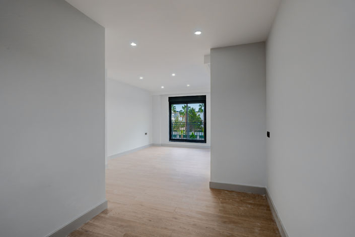 Image No.28-4 Bed House/Villa for sale