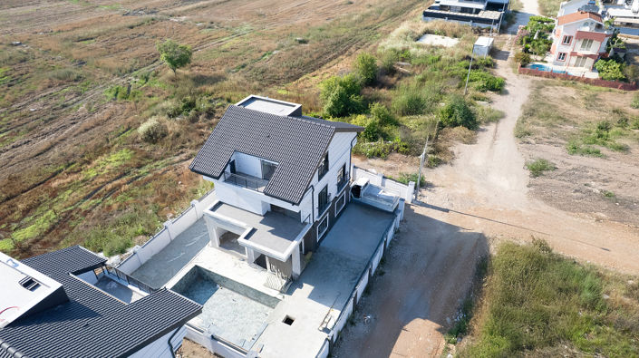 Image No.10-4 Bed House/Villa for sale