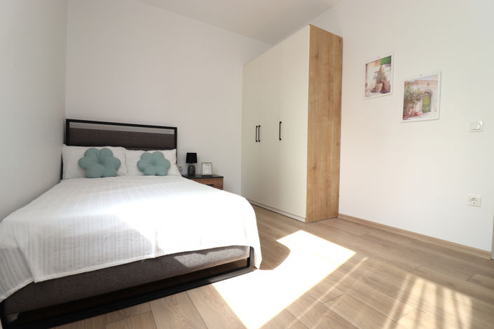 Image No.24-1 Bed Apartment for sale