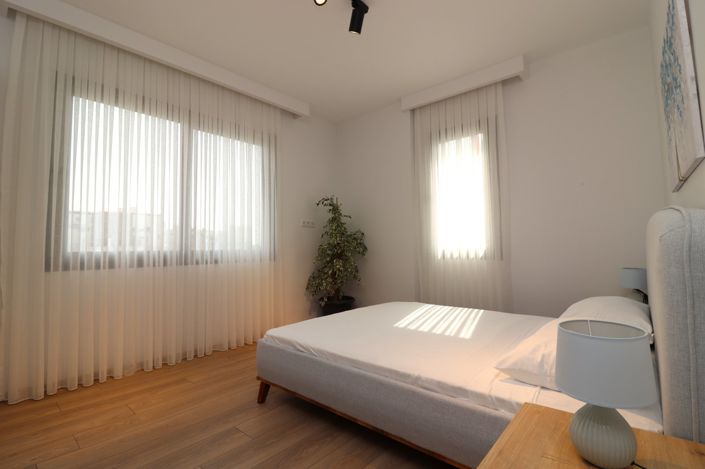 Image No.23-2 Bed Apartment for sale