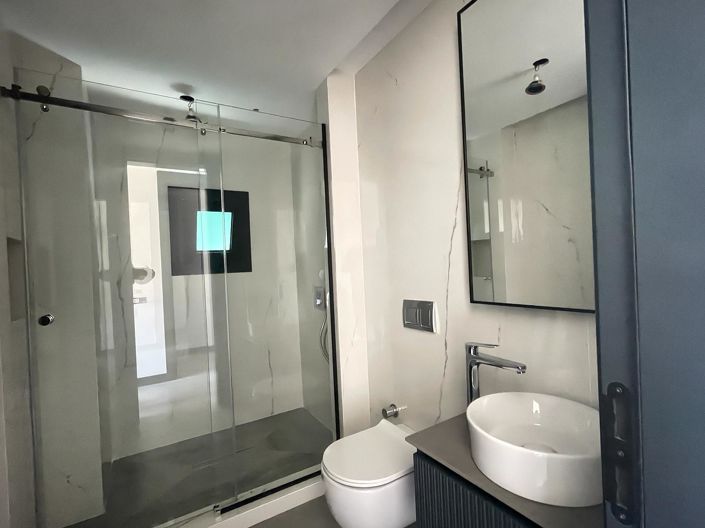 Image No.26-4 Bed House/Villa for sale