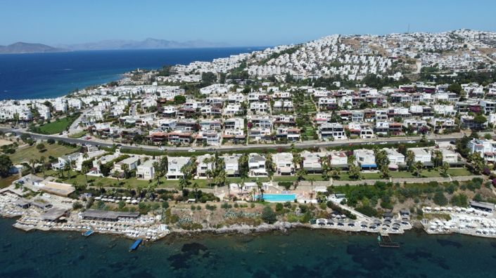 Image No.2-7 Bed House/Villa for sale