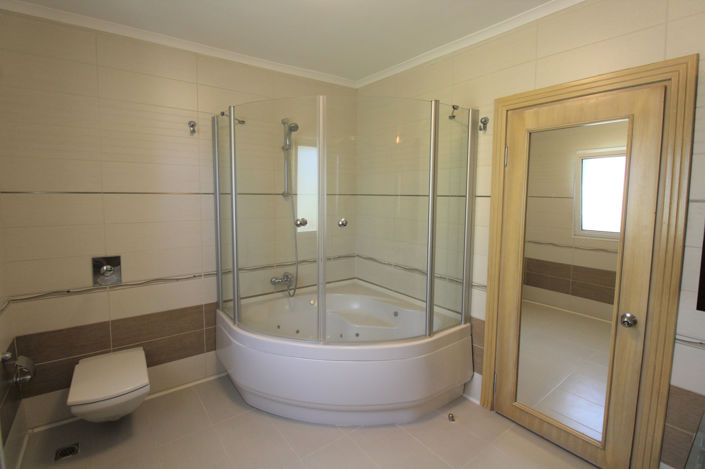 Image No.33-7 Bed House/Villa for sale