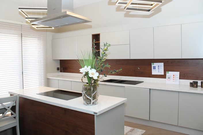 Image No.24-4 Bed Apartment for sale