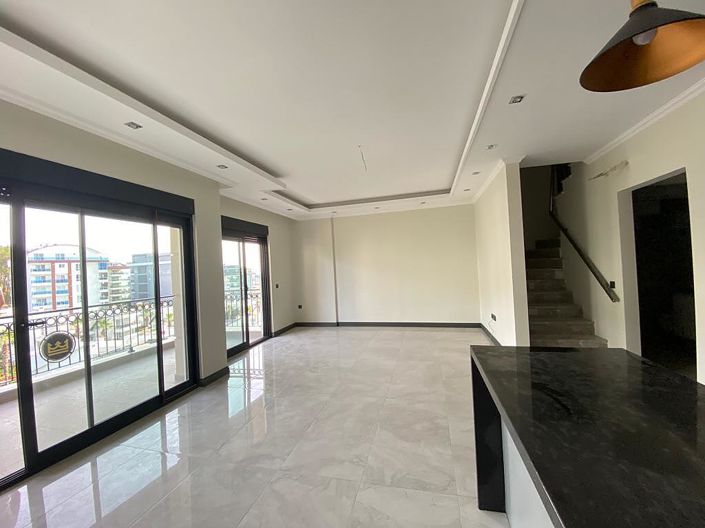 Image No.15-3 Bed Apartment for sale