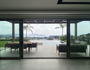 Exterior 5