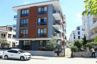 1 - Çiftlikköy, Apartment