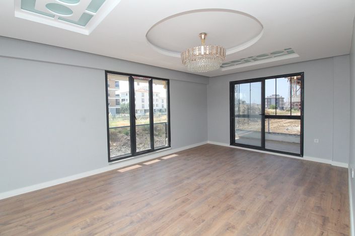 Image No.7-3 Bed Apartment for sale