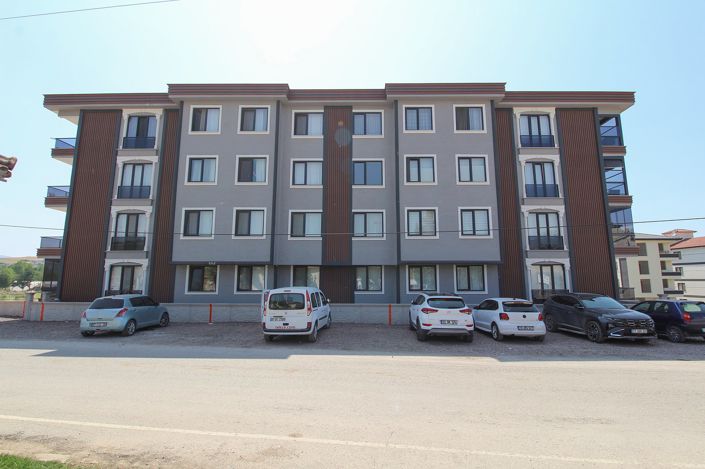 Image No.2-4 Bed Apartment for sale