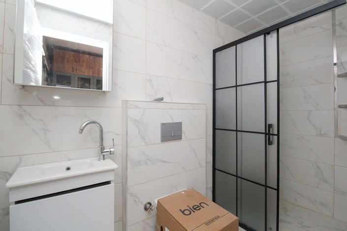 Image No.20-4 Bed Apartment for sale