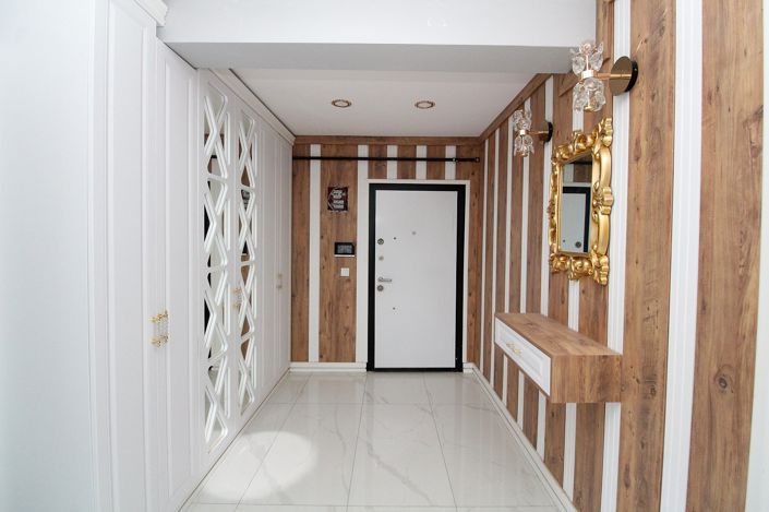 Image No.21-4 Bed Apartment for sale