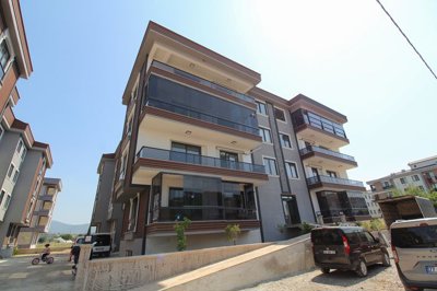 Exterior 4