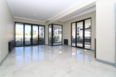 Interior 1
