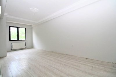 Interior 4