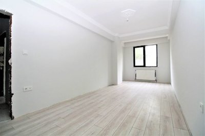 Interior 5