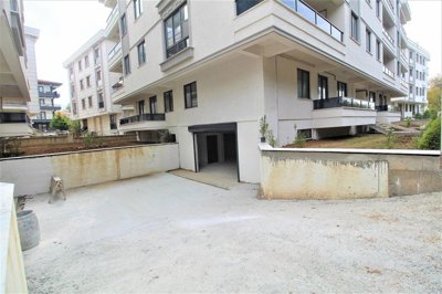 Exterior 5