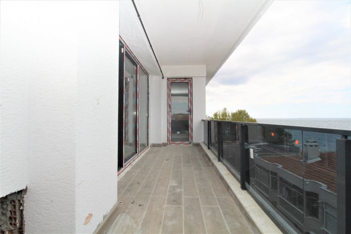 Image No.34-3 Bed Apartment for sale