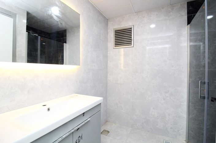 Image No.18-3 Bed Apartment for sale