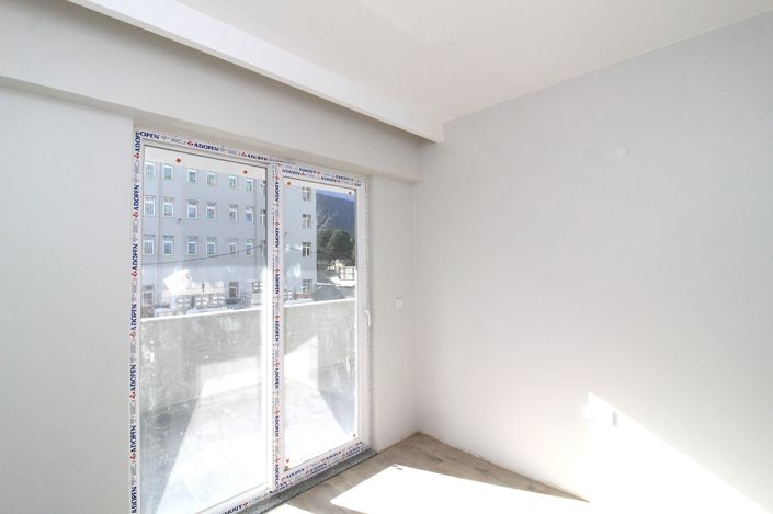 Image No.8-3 Bed Apartment for sale