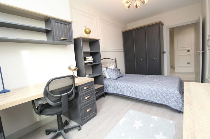 Image No.25-Appartement de 2 chambres à vendre à Küçükçekmece