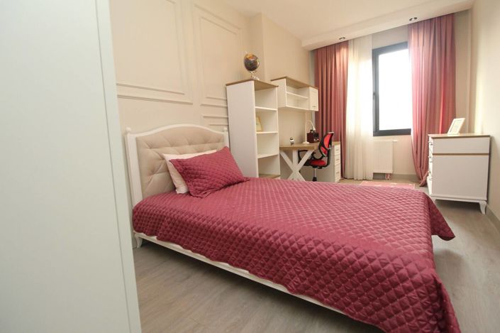 Image No.26-Appartement de 2 chambres à vendre à Küçükçekmece