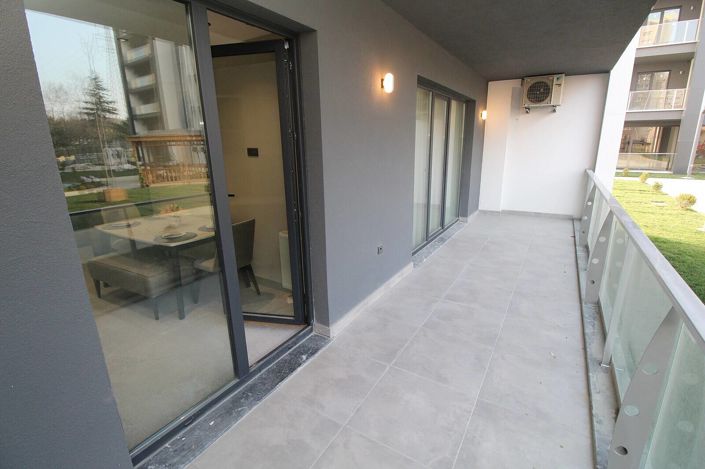 Image No.41-Appartement de 2 chambres à vendre à Küçükçekmece