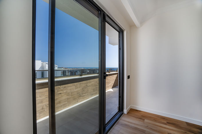 Image No.24-1 Bed Apartment for sale