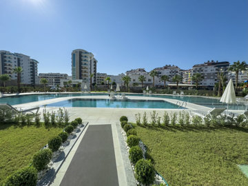 Exterior 6
