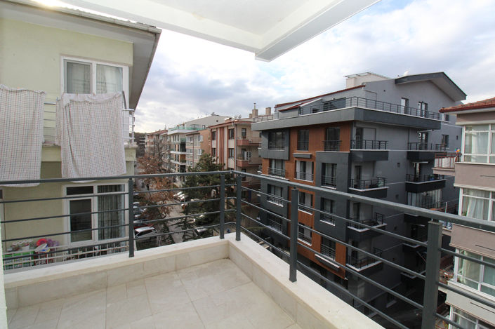 Image No.24-4 Bed Apartment for sale