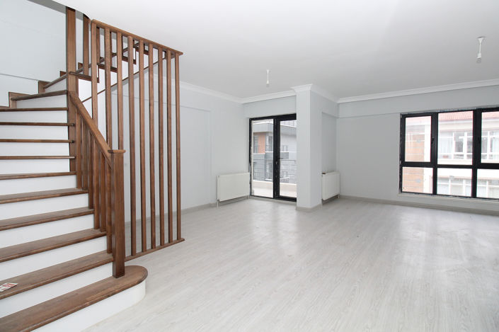 Image No.7-4 Bed Apartment for sale