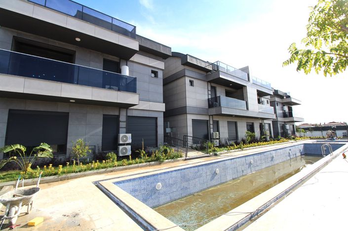 Image No.35-2 Bed Apartment for sale