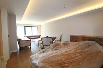 Interior 2