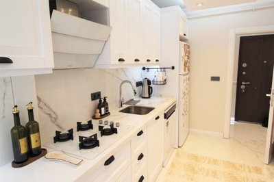 Interior 11
