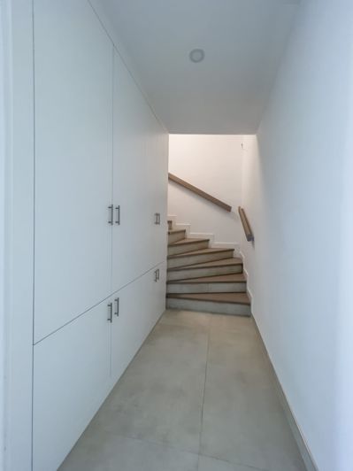 Image No.26-4 Bed Apartment for sale
