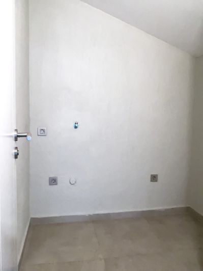 Image No.27-4 Bed Apartment for sale