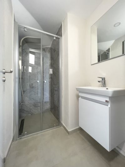 Image No.32-4 Bed Apartment for sale