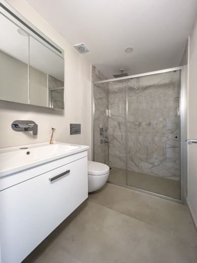 Image No.39-4 Bed Apartment for sale