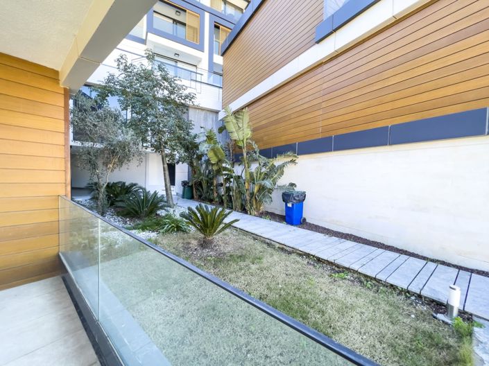 Image No.7-4 Bed Apartment for sale