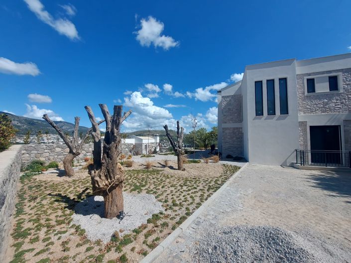 Image No.10-4 Bed House/Villa for sale