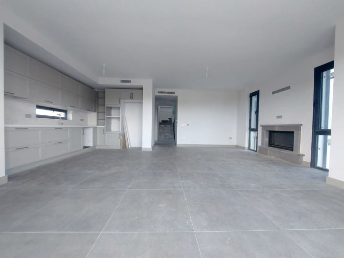 Image No.21-4 Bed House/Villa for sale