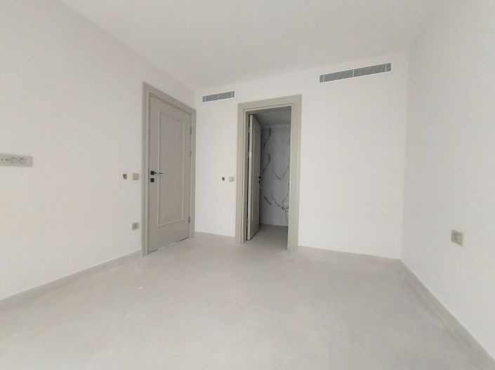 Image No.27-4 Bed House/Villa for sale