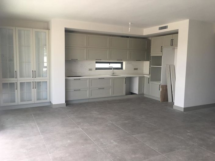 Image No.33-4 Bed House/Villa for sale